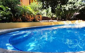 Hotel Cabinas La Playa